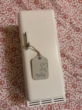 Maileg Large Bunny/Teddy/Kitten Fridge Cream